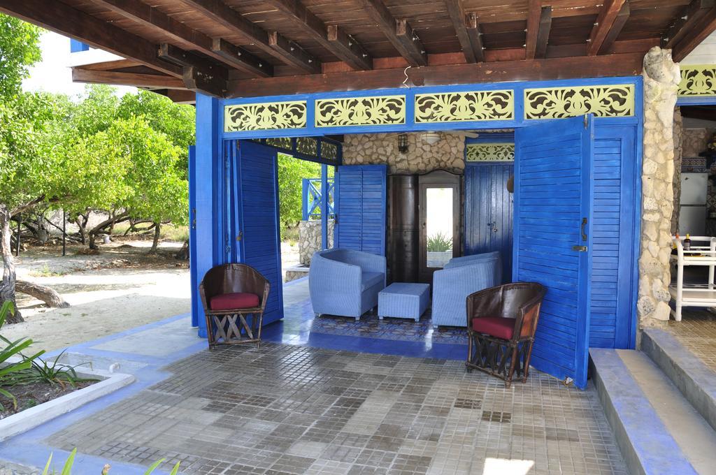 Casa Gaviota Baru Beach House Hotel Exterior photo