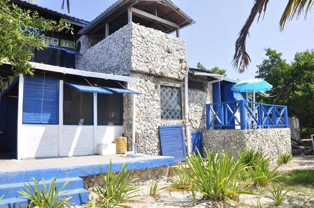 Casa Gaviota Baru Beach House Hotel Exterior photo